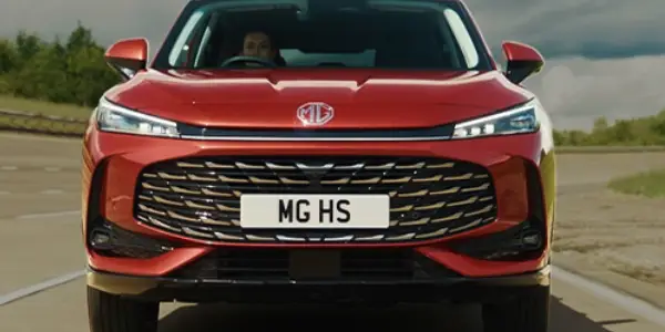 MG HS Plug-in Hybrid performance