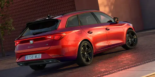 SEAT Leon Estate boot space