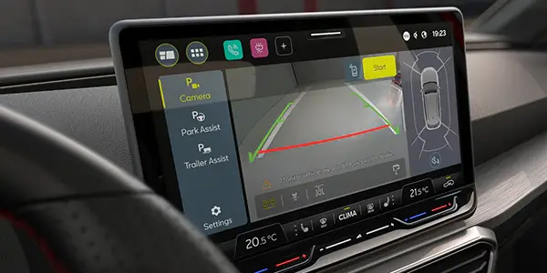 SEAT Leon Estate connectivity