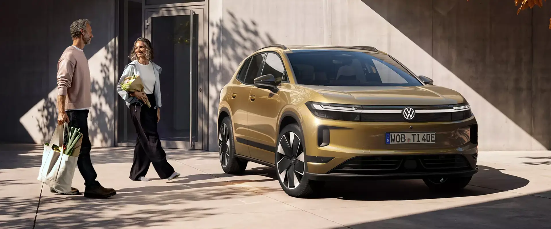 Volkswagen ID. Tiguan Car