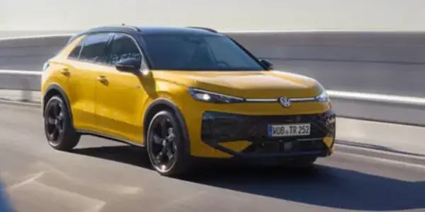Volkswagen T-Roc exterior styling and LED lighting